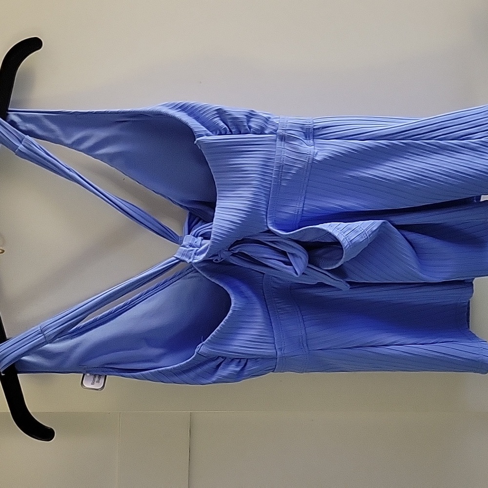Blue Ribbed Tank Top - Picture 2 of 7